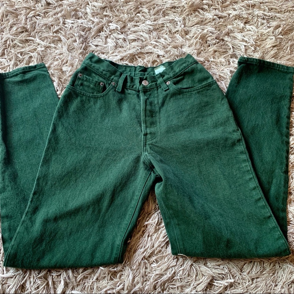 Vintage Women’s Green High-Waisted Jeans